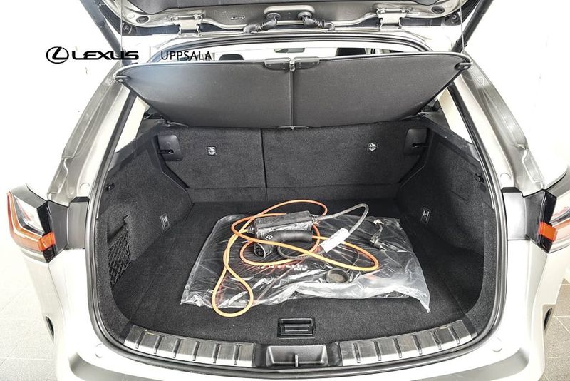 Lexus NX bild 10