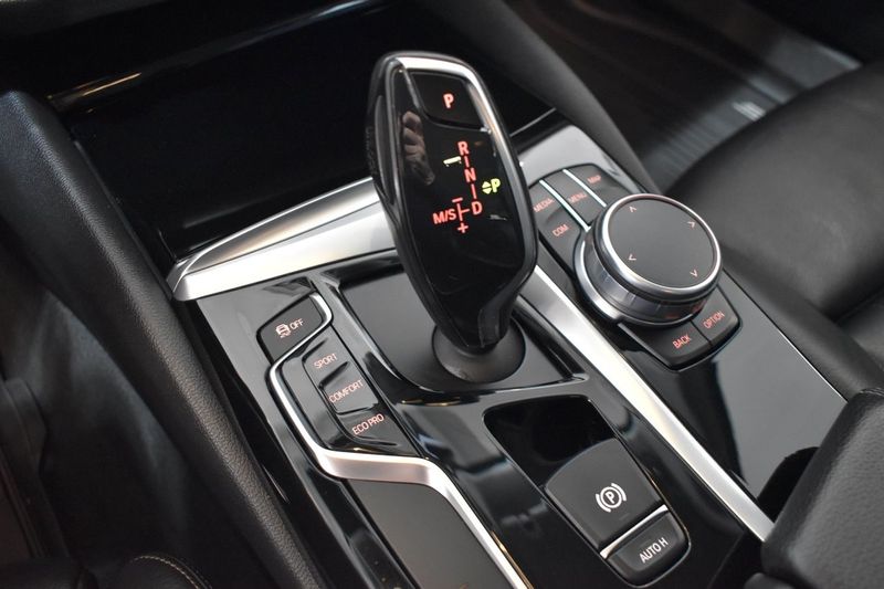 BMW 520 bild 14