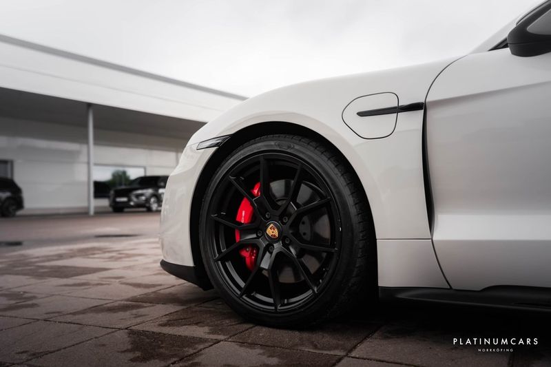 Porsche Taycan bild 25