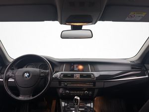 BMW 520 bild 12