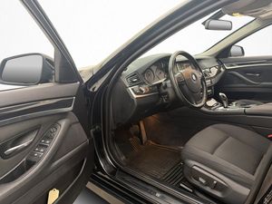 BMW 520 bild 10