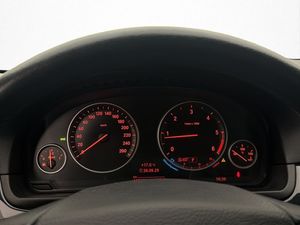 BMW 520 bild 15