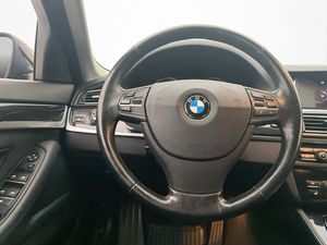 BMW 520 bild 13