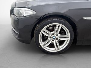 BMW 520 bild 25