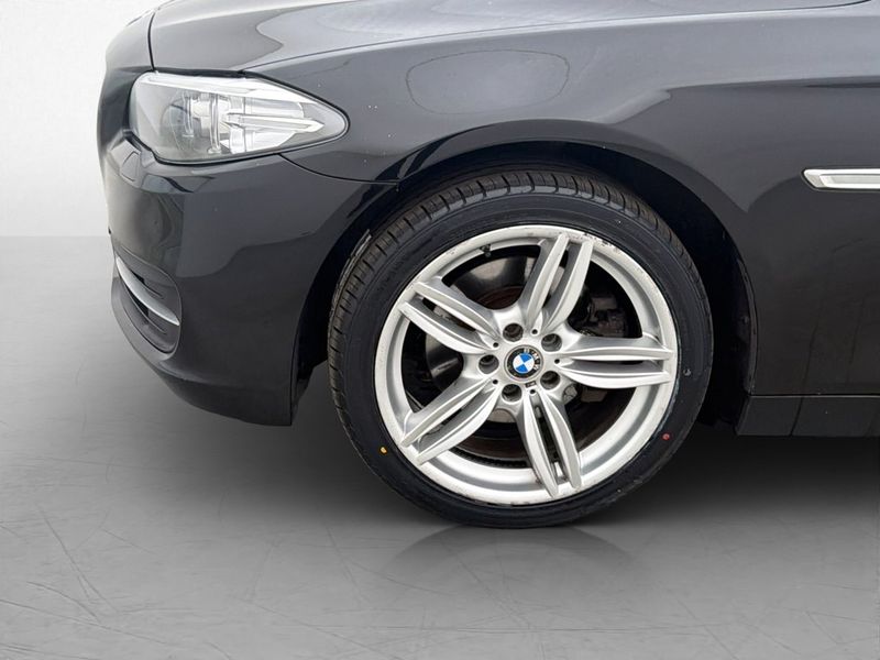 BMW 520 bild 25