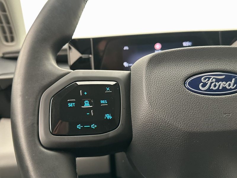 Ford Explorer bild 17