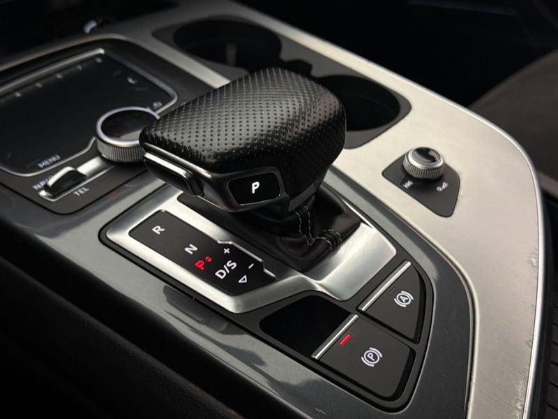 Audi Q7 bild 26