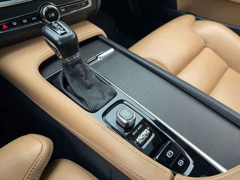 Volvo V90 bild 32