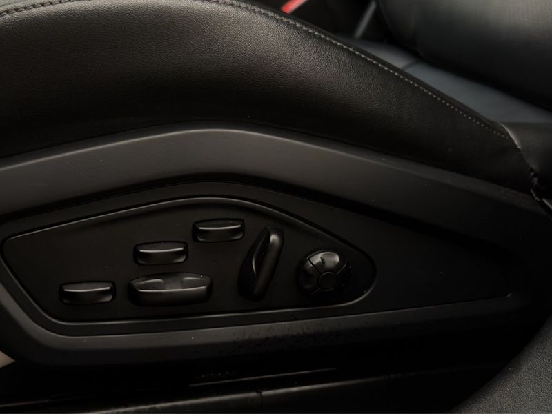 Porsche Taycan bild 13