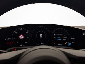 Porsche Taycan bild 20
