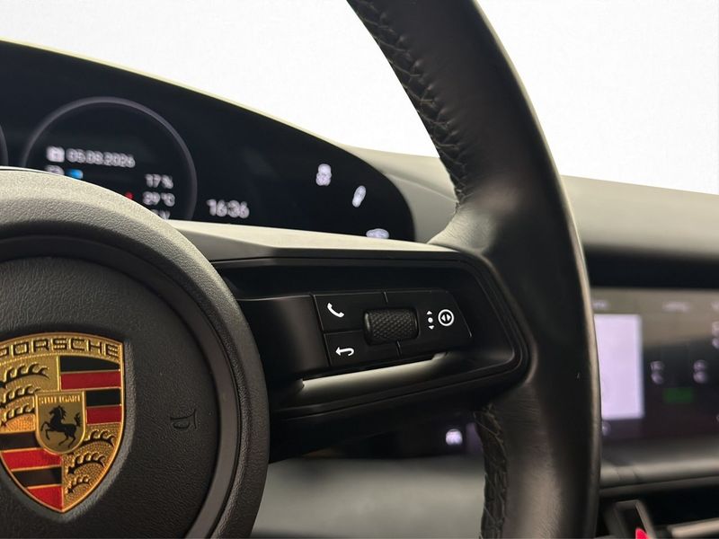 Porsche Taycan bild 21
