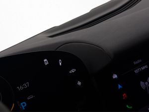 Porsche Taycan bild 23