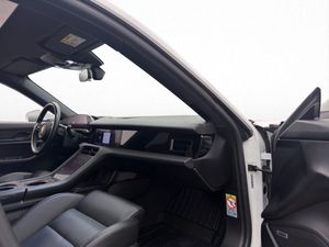 Porsche Taycan bild 31