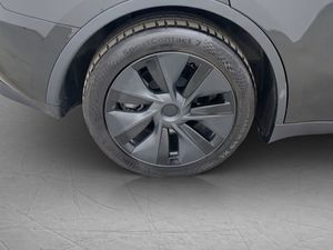 Tesla Model Y bild 32