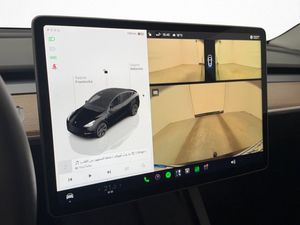 Tesla Model Y bild 16