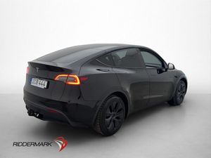 Tesla Model Y bild 8