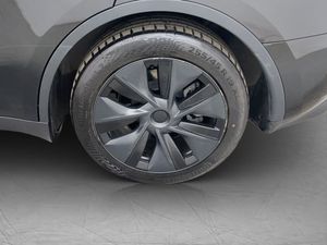 Tesla Model Y bild 31