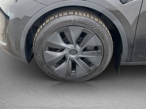 Tesla Model Y bild 30