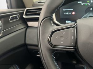 Lynk & Co 01 bild 18