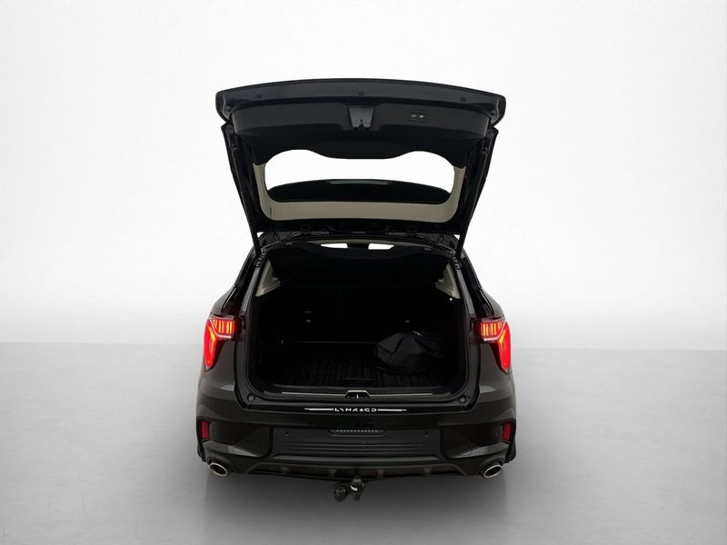 Lynk & Co 01 bild 31