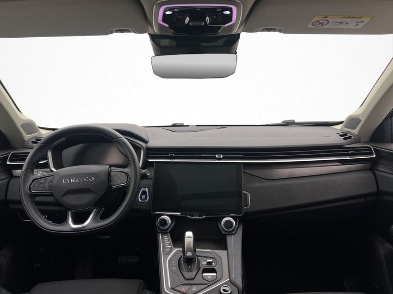 Lynk & Co 01 bild 14