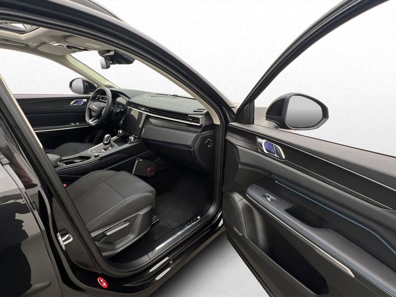 Lynk & Co 01 bild 28