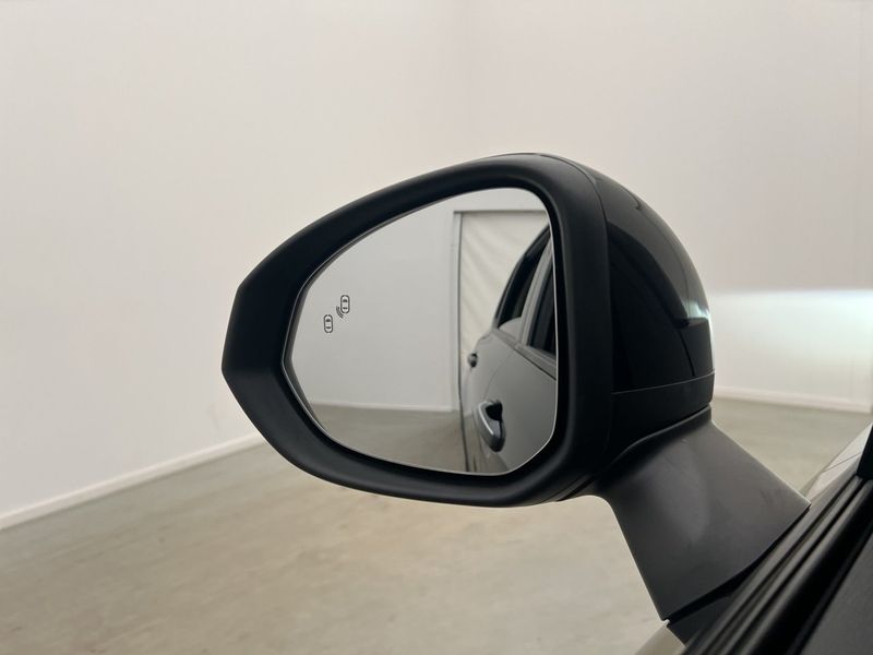 Lynk & Co 01 bild 11