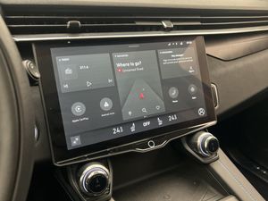 Lynk & Co 01 bild 37