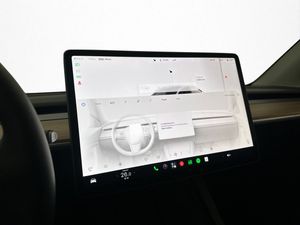 Tesla Model Y bild 22