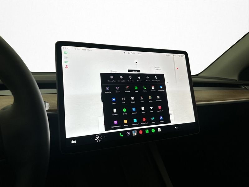 Tesla Model Y bild 18