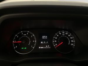 Renault Trafic bild 18