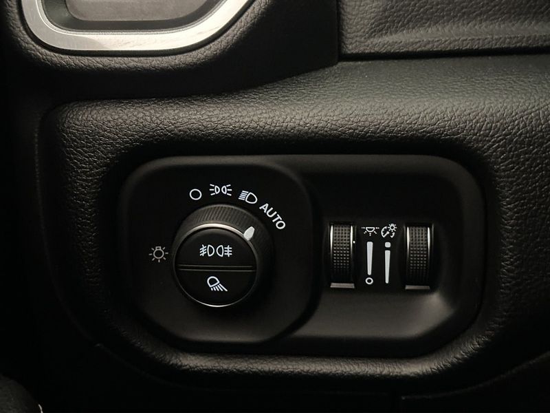 Dodge Ram bild 22