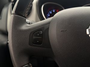 Nissan NV300 bild 15
