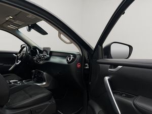 Mercedes X250 bild 33