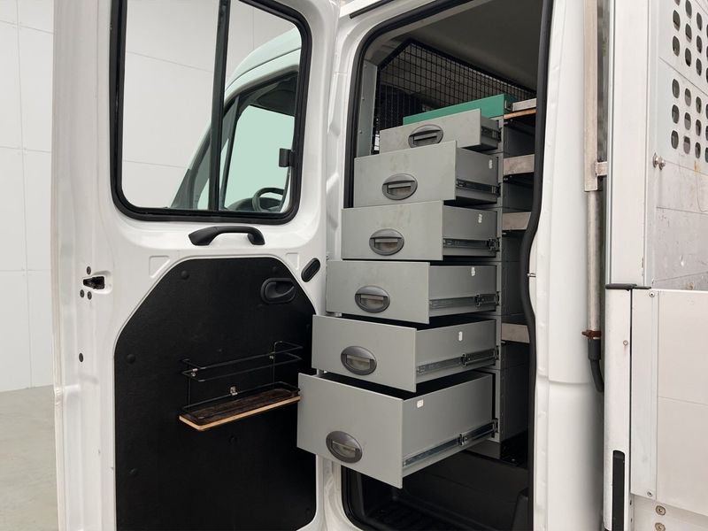 Renault Master bild 17
