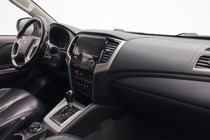 Mitsubishi L200 bild 35