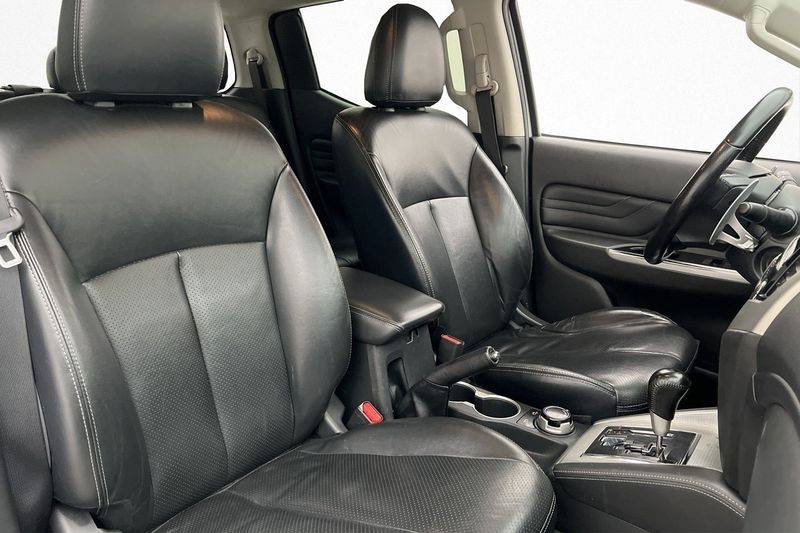 Mitsubishi L200 bild 34