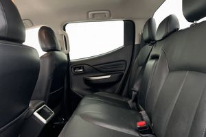 Mitsubishi L200 bild 33