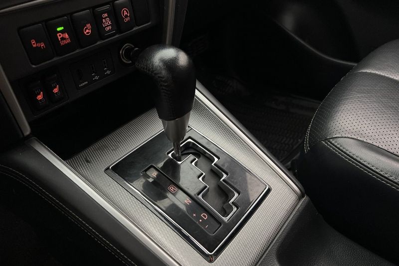 Mitsubishi L200 bild 31