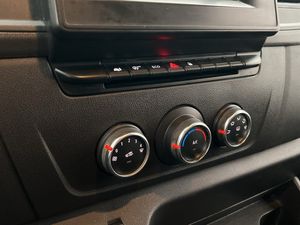 Nissan Interstar bild 25