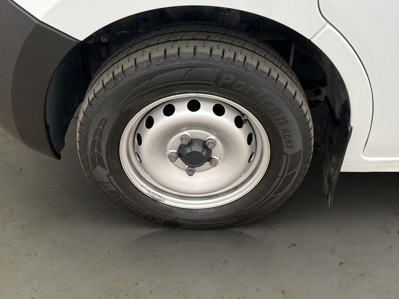 Nissan Interstar bild 28