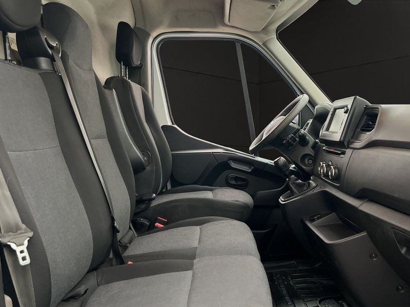 Nissan Interstar bild 26