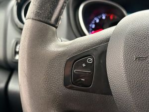 Renault Trafic bild 17