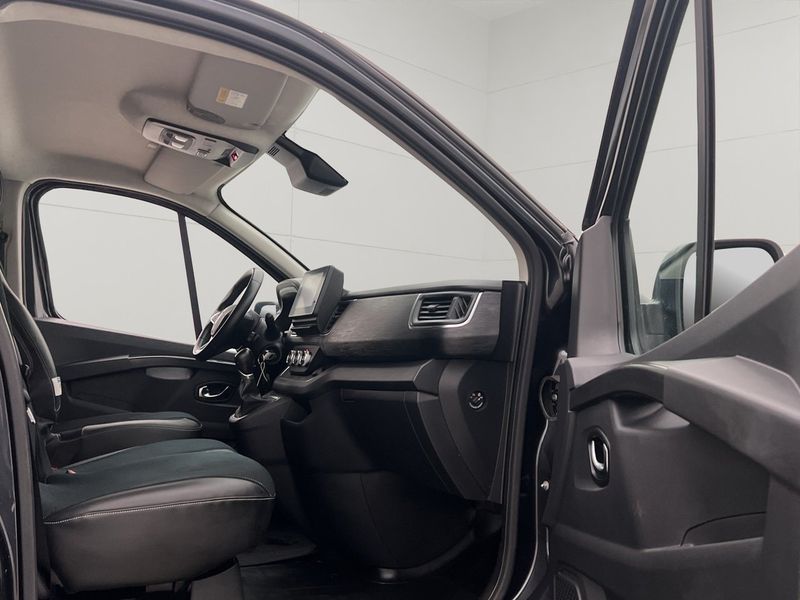 Renault Trafic bild 26