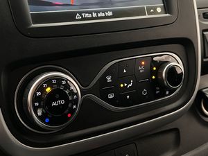 Renault Trafic bild 24