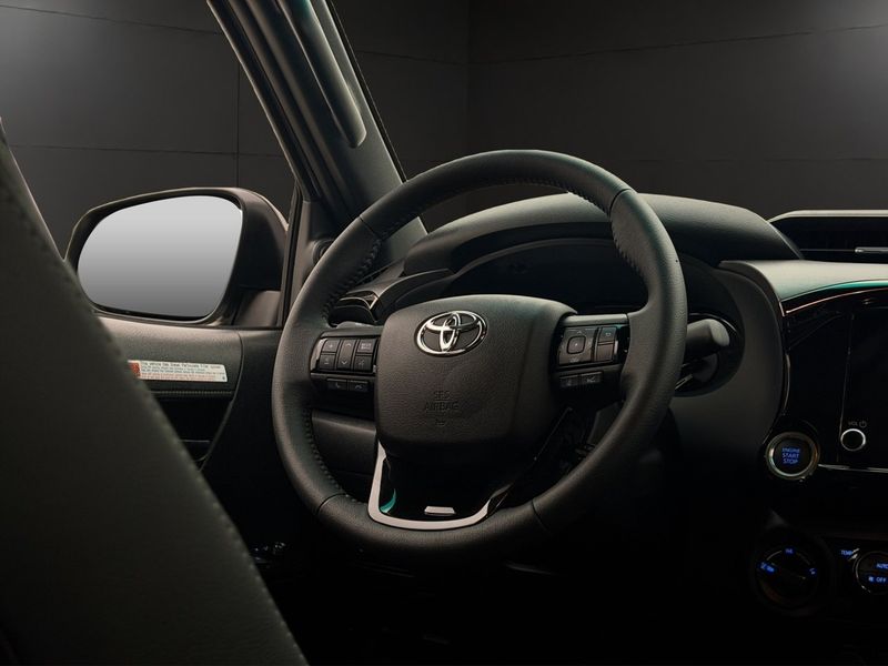 Toyota Hilux bild 15