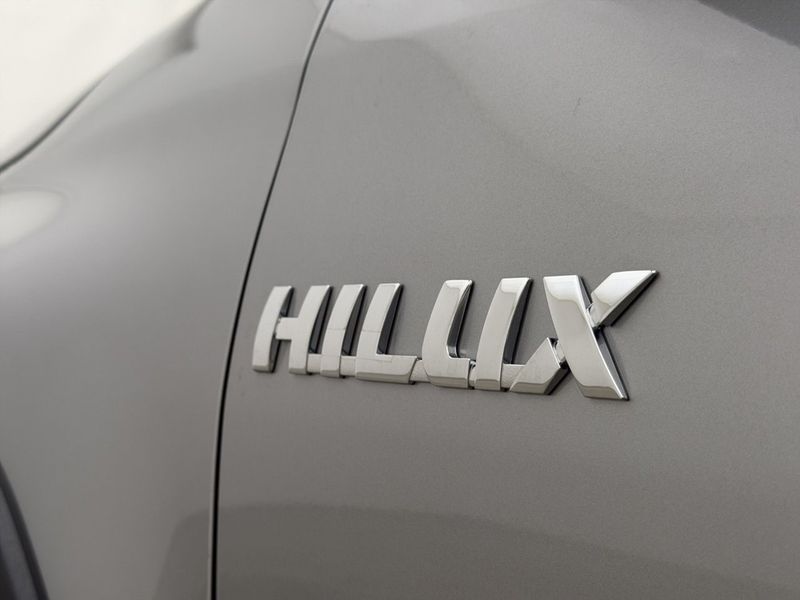 Toyota Hilux bild 32