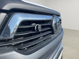 Toyota Hilux bild 13