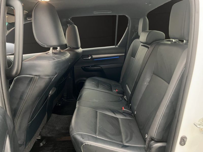 Toyota Hilux bild 27