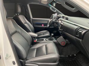 Toyota Hilux bild 28